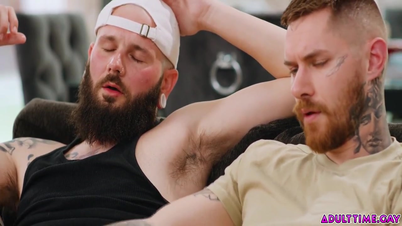 Straight Guys Jerk Themselves Off Together! 6 Min With Zak Bishop, Johnny Hill And Gay Porn