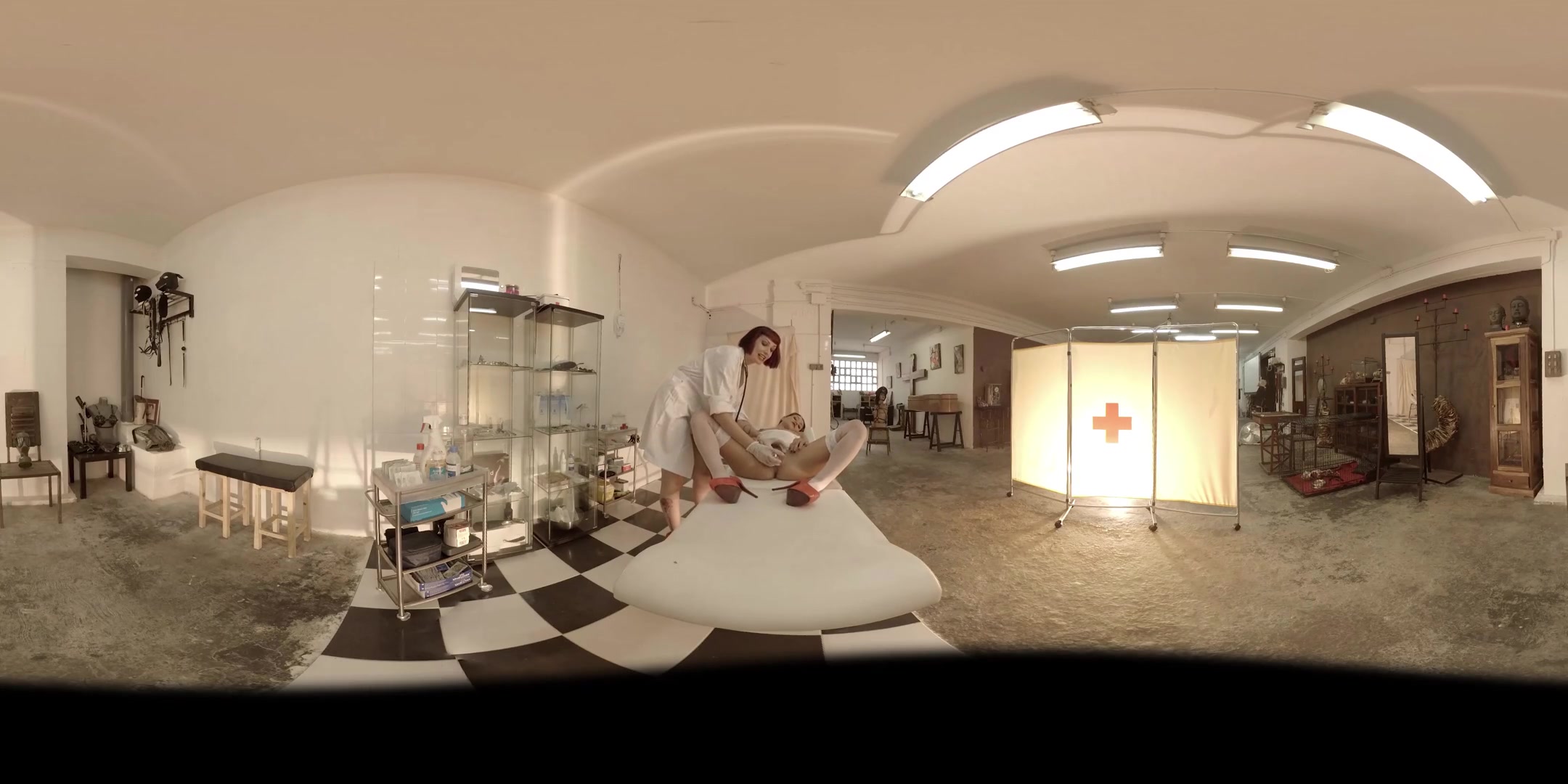 Mistress Minerva & Valentina Bianco in First-Sex Kit: All the Hand Inside - VirtualPorn360