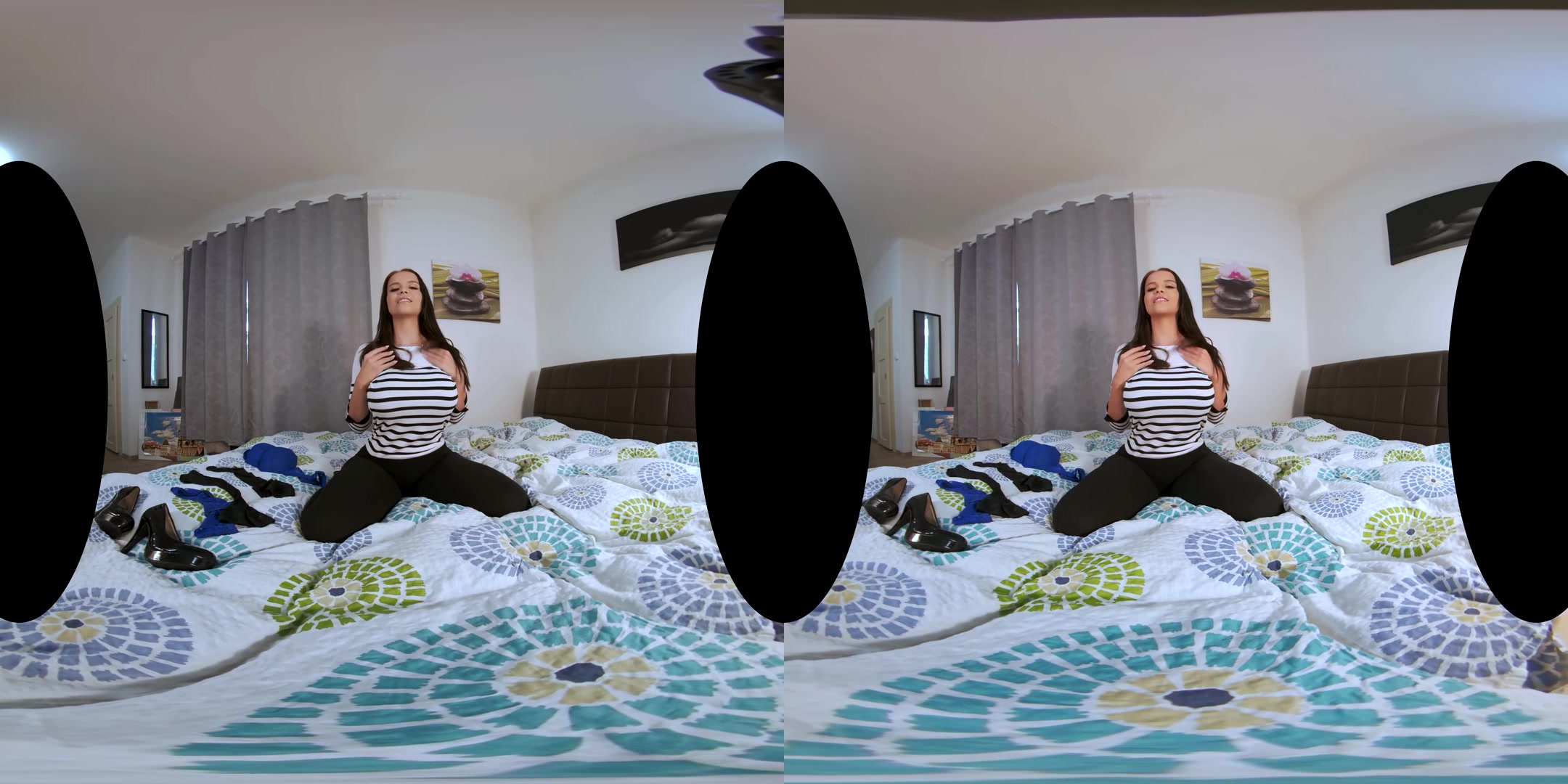 Jennifer Mendez: The Lingerie Model - POVcentralVR