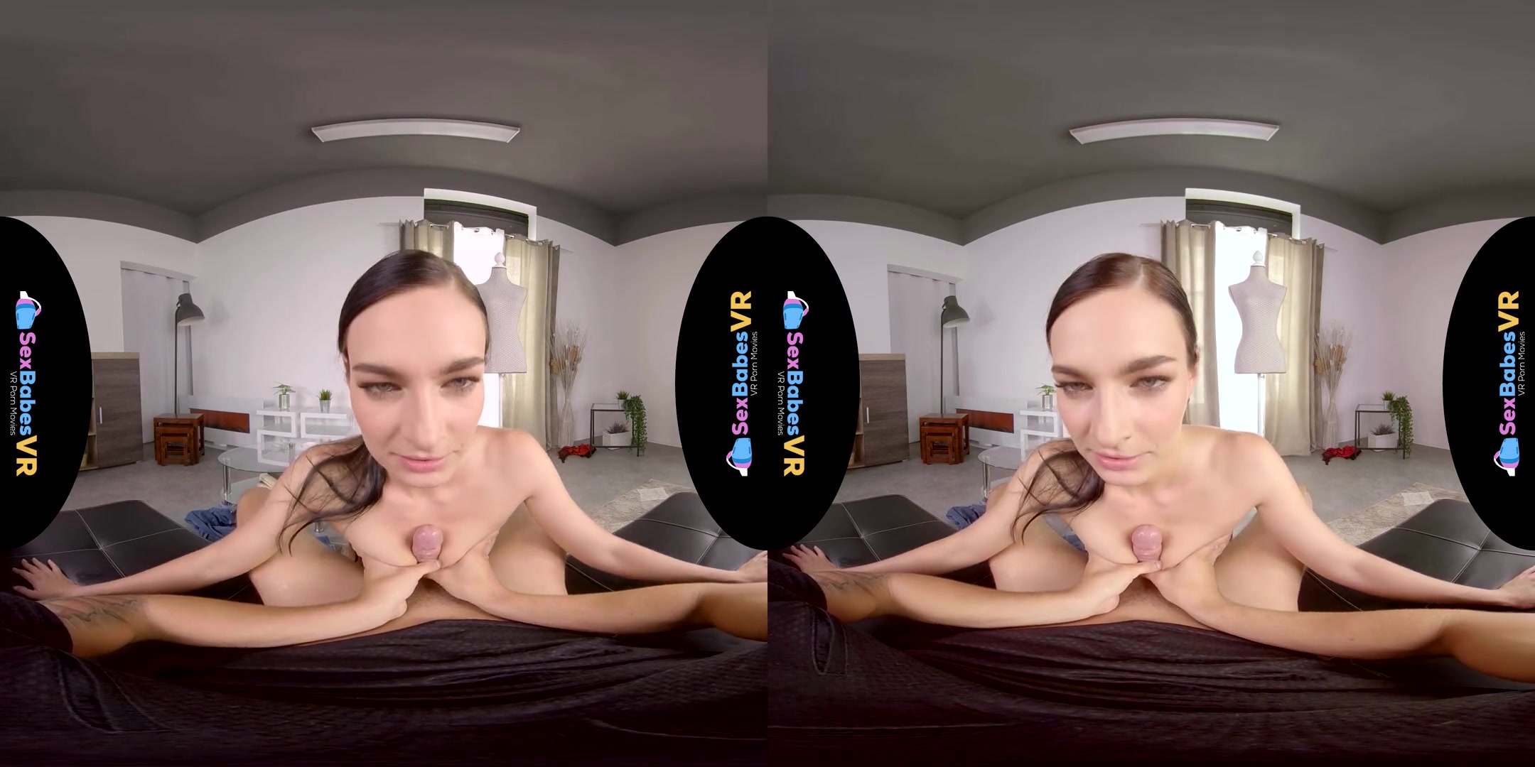 Lee Anne in In Clouds - SexBabesVR
