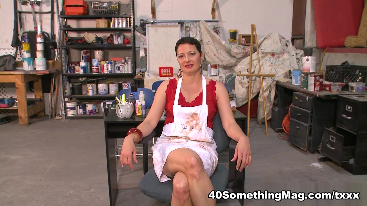 Getting to know Kali Karinena - Kali Karinena - 40SomethingMag