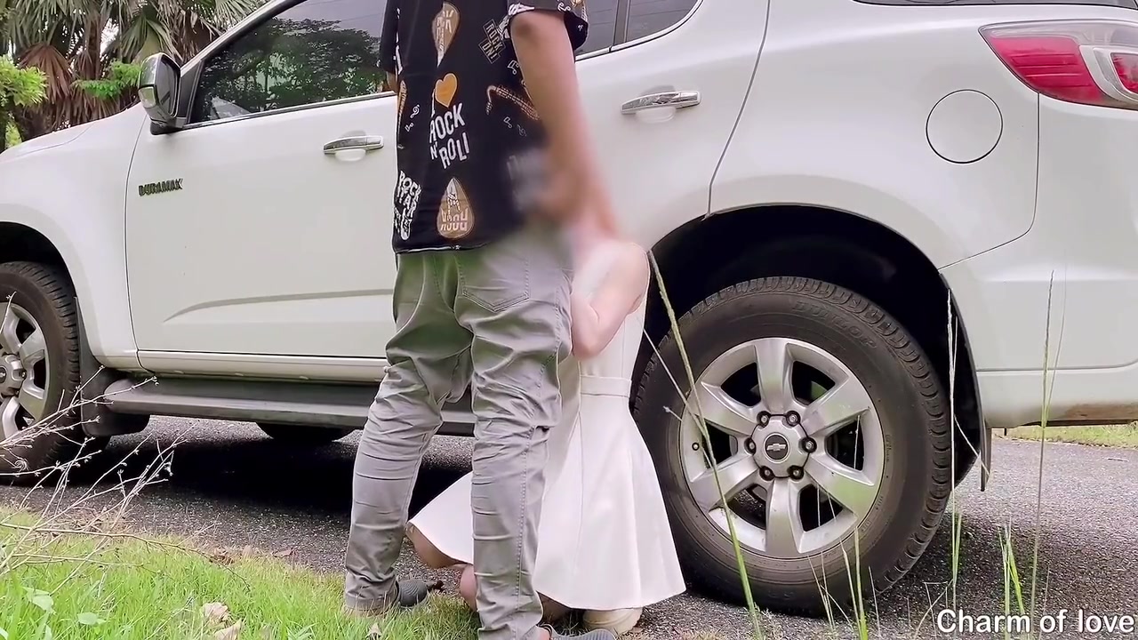 Showing Off On The Street Having Sex With Strangers