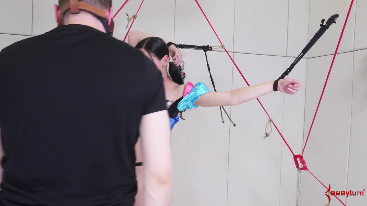 Bondage teen 18+ submits to her dom master
