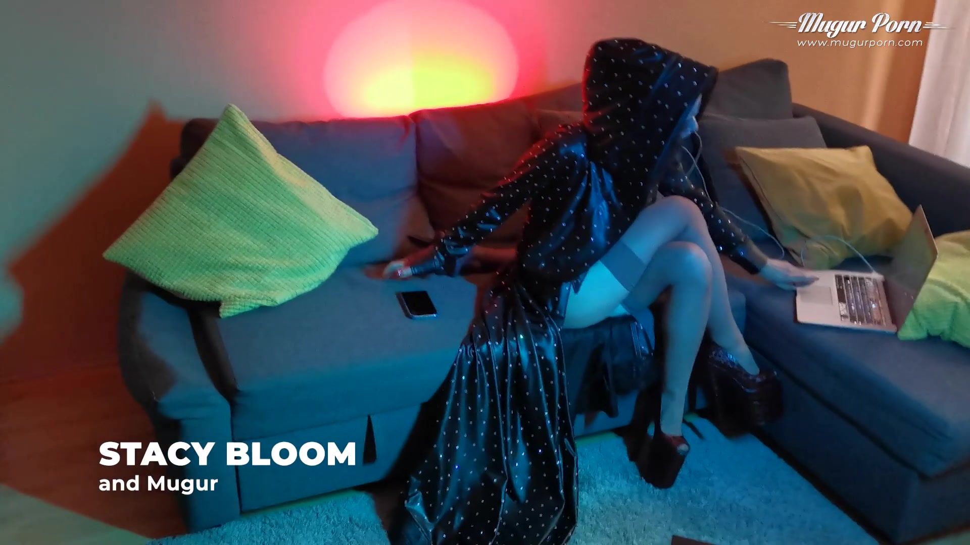 Stacy Bloom Gavros Ass Fucking Monster Dildo - Mugur Porn