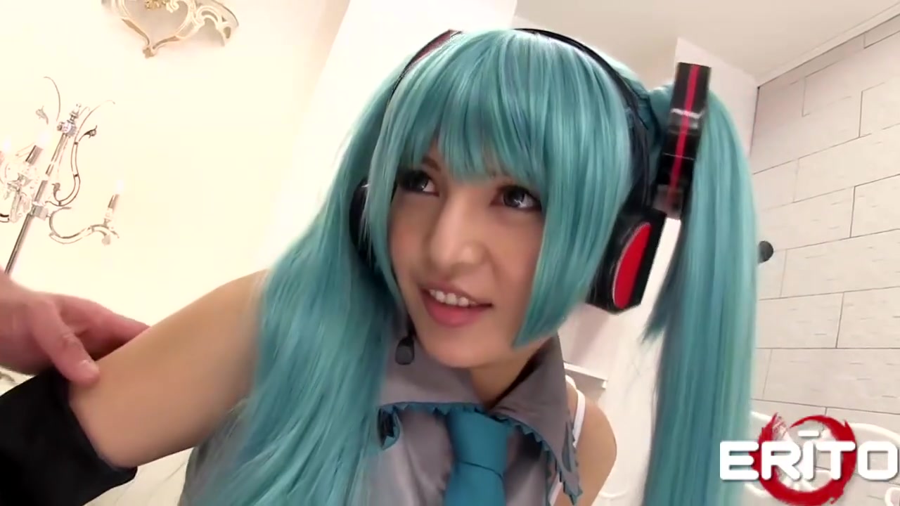Cosplay with X factor