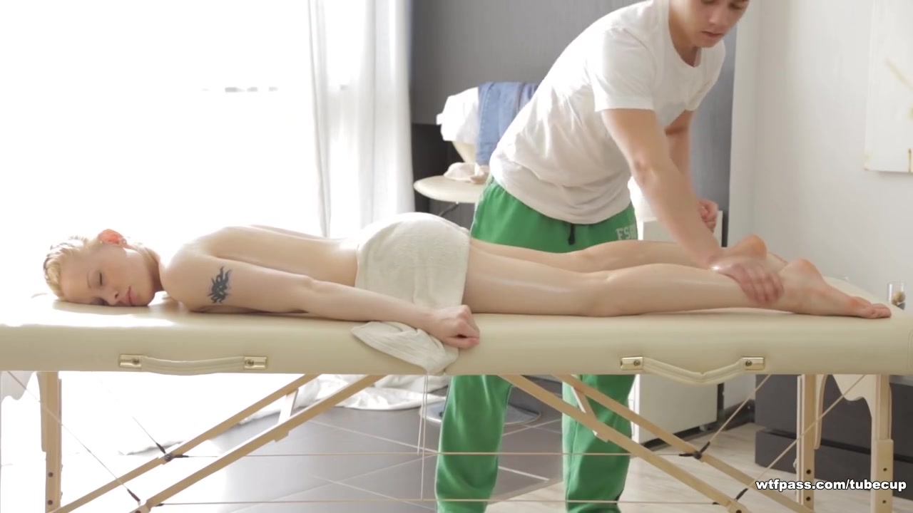 Hot massage fuck makes cute Tori crave for more