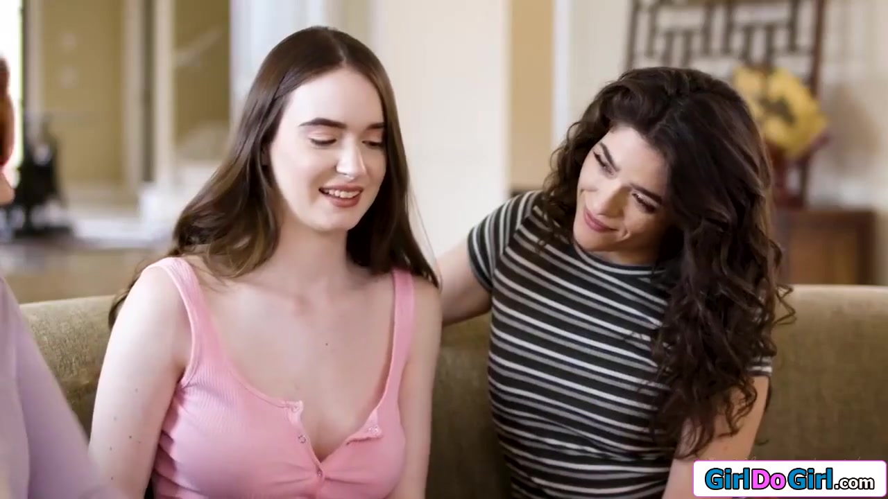 Im Shy But Do Want To Lick My Babysitter - Hazel Moore, Aiden Ashley And Victoria Voxxx