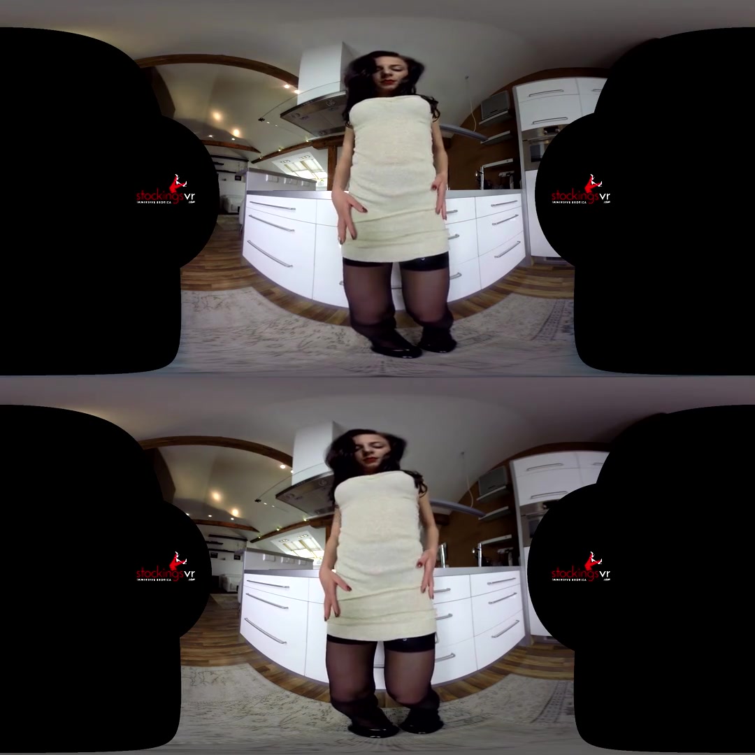 Lola Ver in student 18+ Body Starring Lola Ver Stockings - StockingsVR