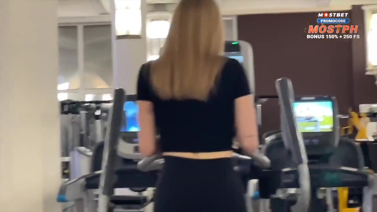 Fuck With A Stranger In The Gym