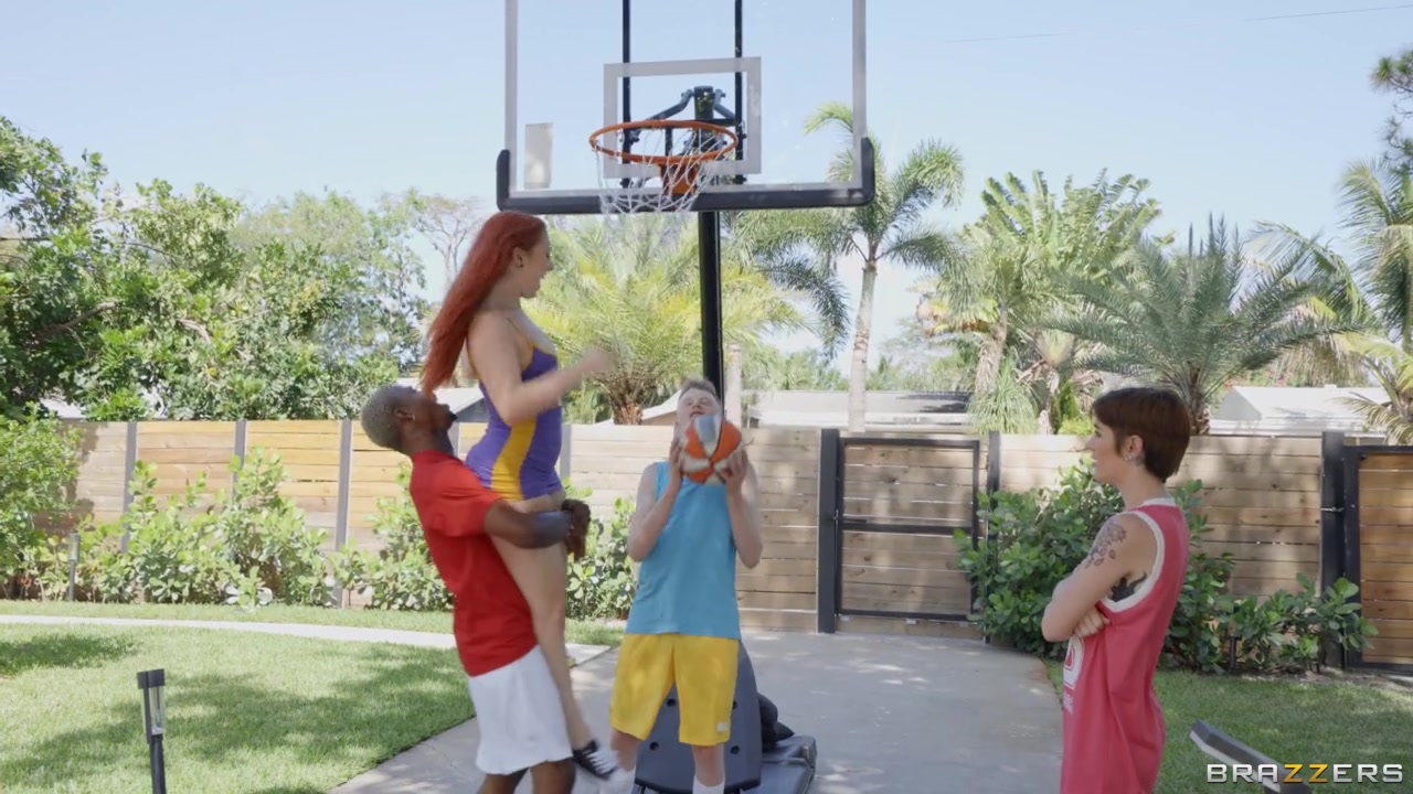 Dunkin' On The Neighborhood Milf & Lesbian's 1st Cock With Rosalyn Sphinx, Arietta Adams, Jimmy Michaels, Damion Dayski, Kate Dee - Brazzers