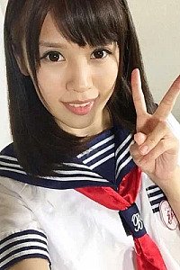 Moe Kurashina