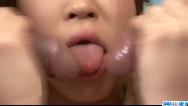 Izumi Koizumi Japanese threesome in hardcore