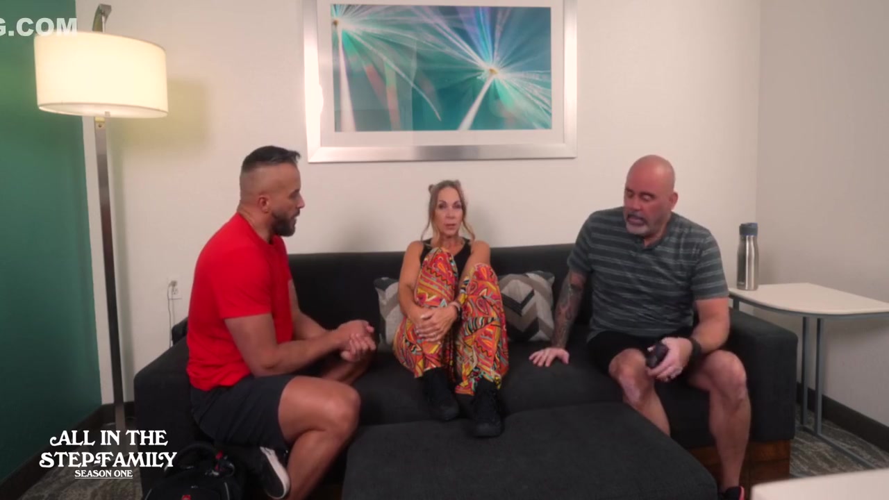 Kymber Leigh And Pretty Face In Wife Cheats With My Stepbrother Personal Trainer Aitsfs1:e4 - Full 4k 28 Min