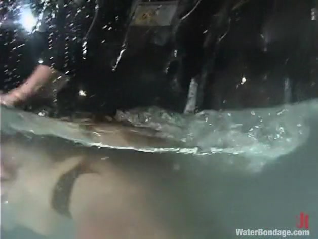 Jordan in Waterbondage Video