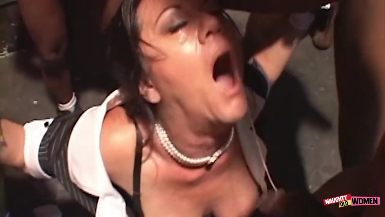 An Entire Gang Of Strong Black Guys Surround A Brunette Milf And Fuck Her Raw