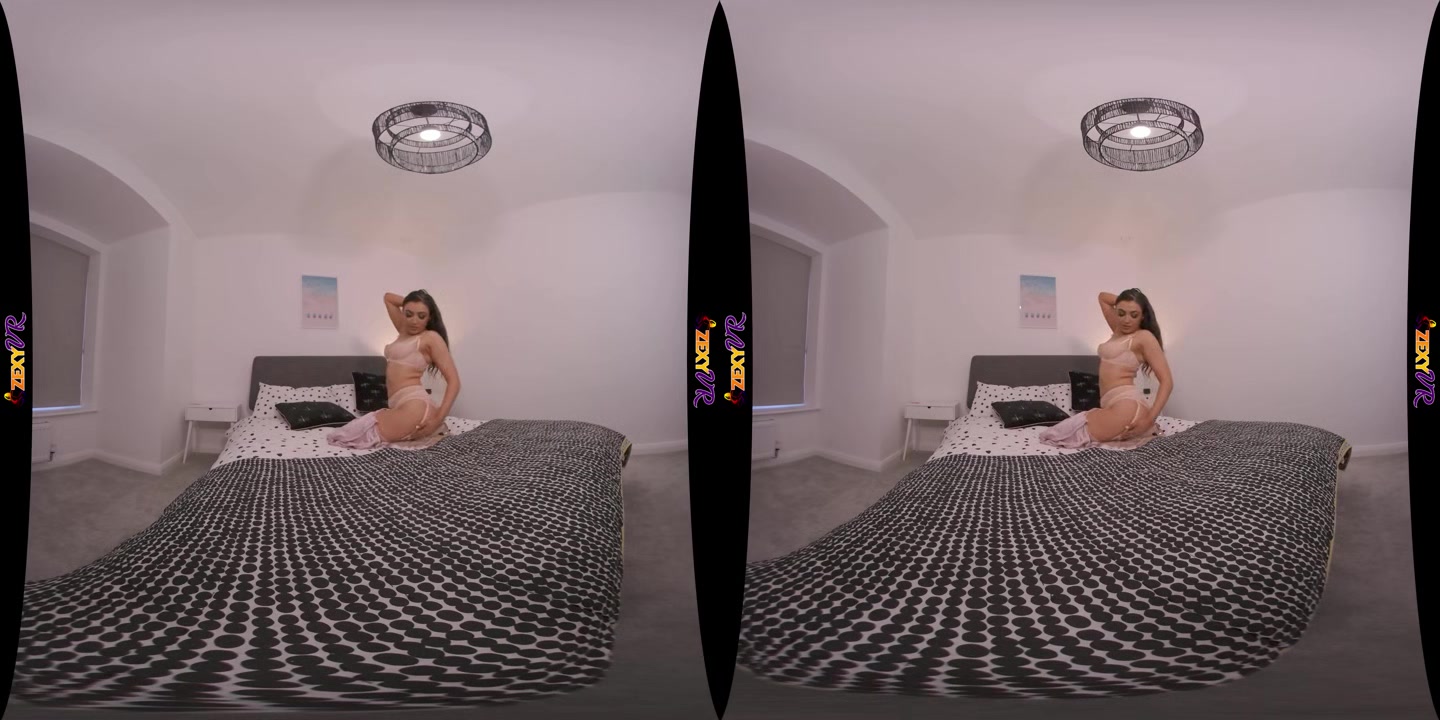 Horny Before Bed - ZexyVR