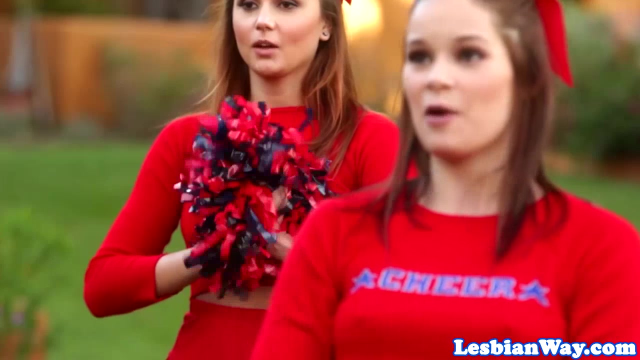 Lesbian cheerleaders fourway fun after pratice