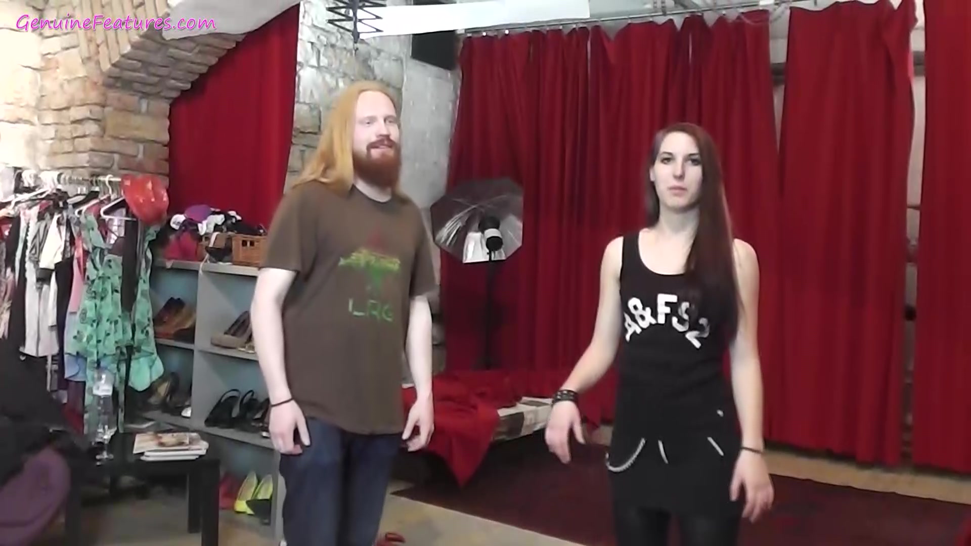 Sexy rock chick takes a sensual shower