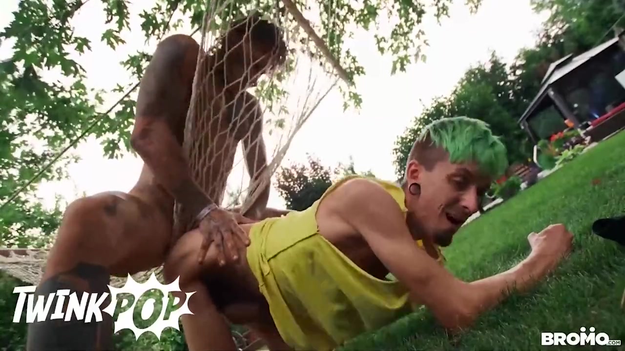 Charly Willinsky - Tall Guy With Huge Cock Craves For An Ass To Fuck Luckily Is Willing To Help