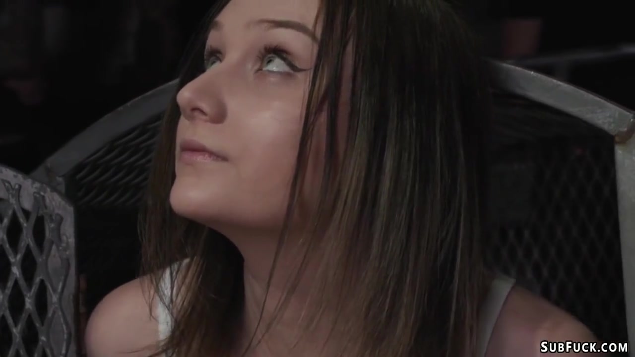 Hot Gwen Viscious Dp Bdsm Banged