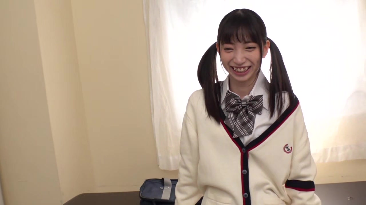 0001123_貧乳ミニマムスレンダーの日本人女性がガン突きされる素人ナンパ絶頂セックス