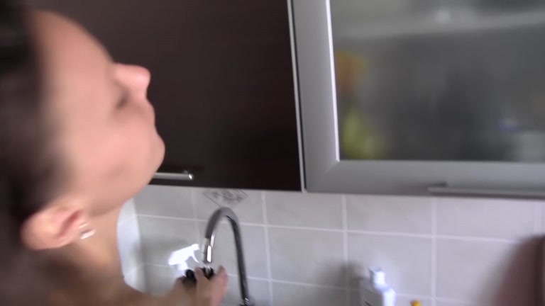Bare gal engulfing and cooking