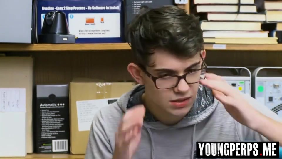 Pretty teen 18+ Thief Caught On Camera Applying Graffiti