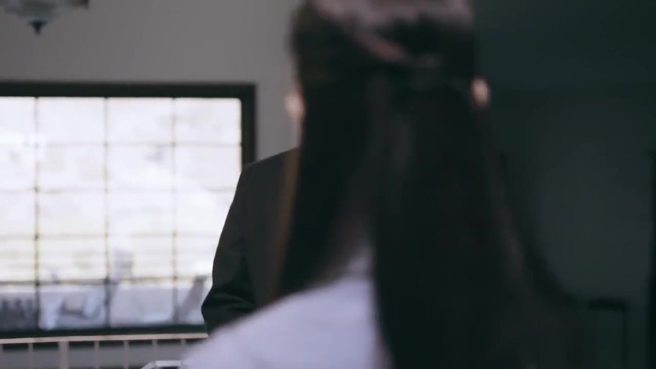 Babysitter teen 18+ makes a generous deal with the Step dad