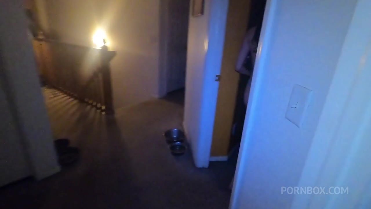 Did You Just P On My Butt??!! Roleplay Enjoy! - PissVids