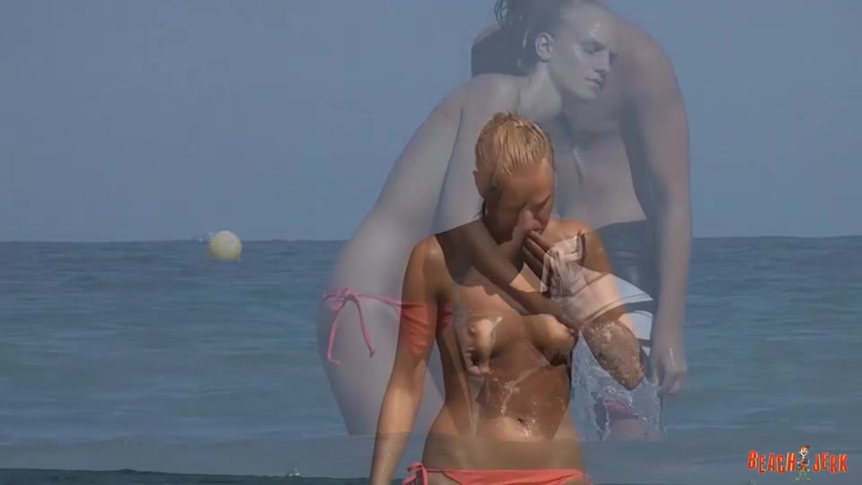 Boobs and sunbeds 15 - BeachJerk