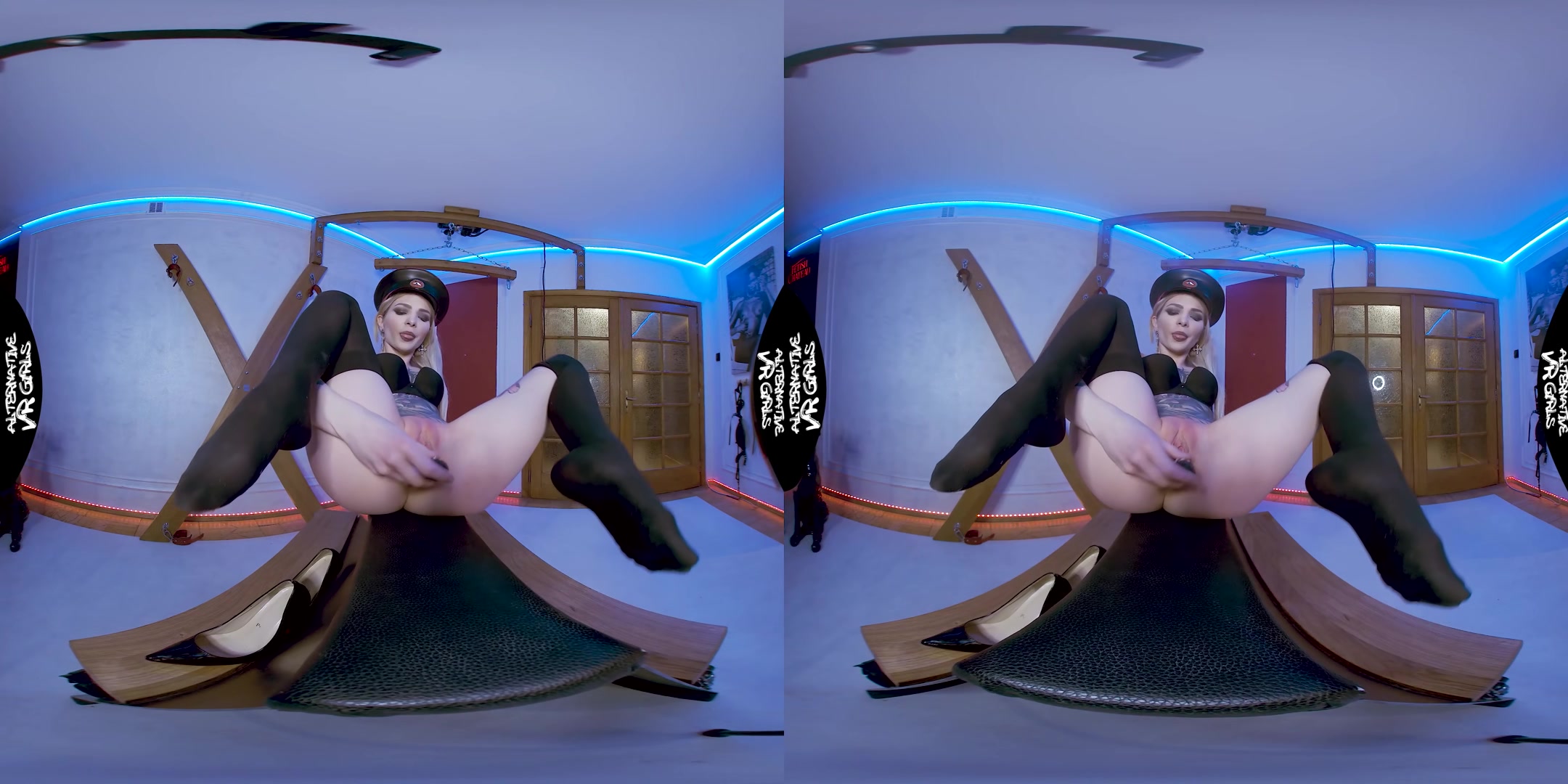 Red Army Mistress - AlternativeVRGirls