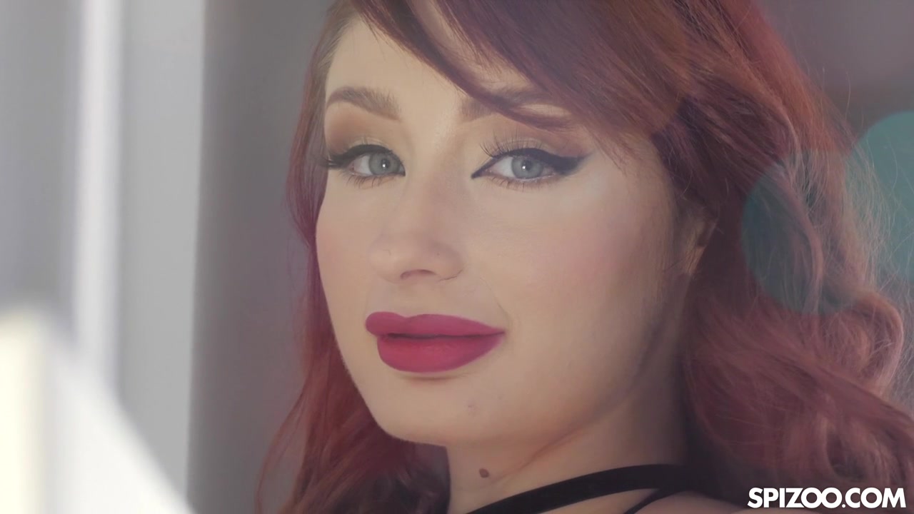 Violet Monroe Pin Up Days 4k - Spizoo