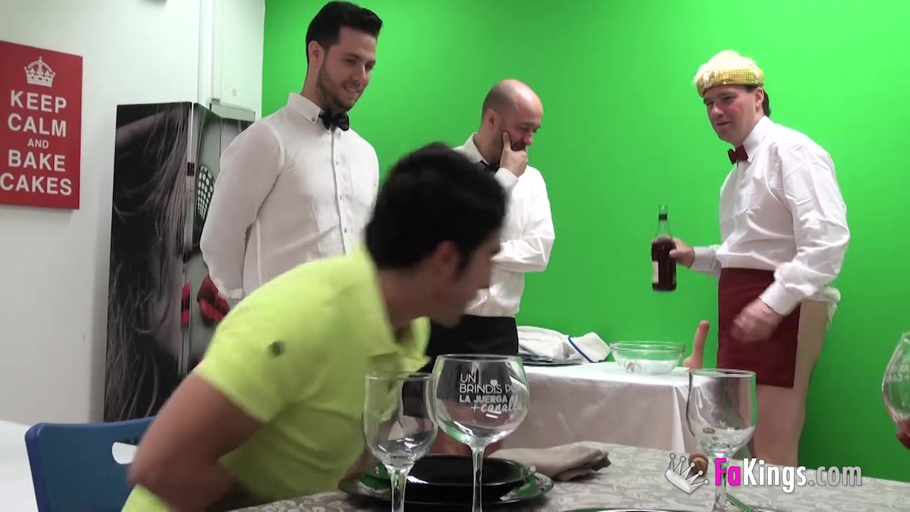 Sasha fucks her date and the waiters for diner