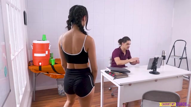 The Perfect Warmup - S1:E7 - Nubiles-Porn