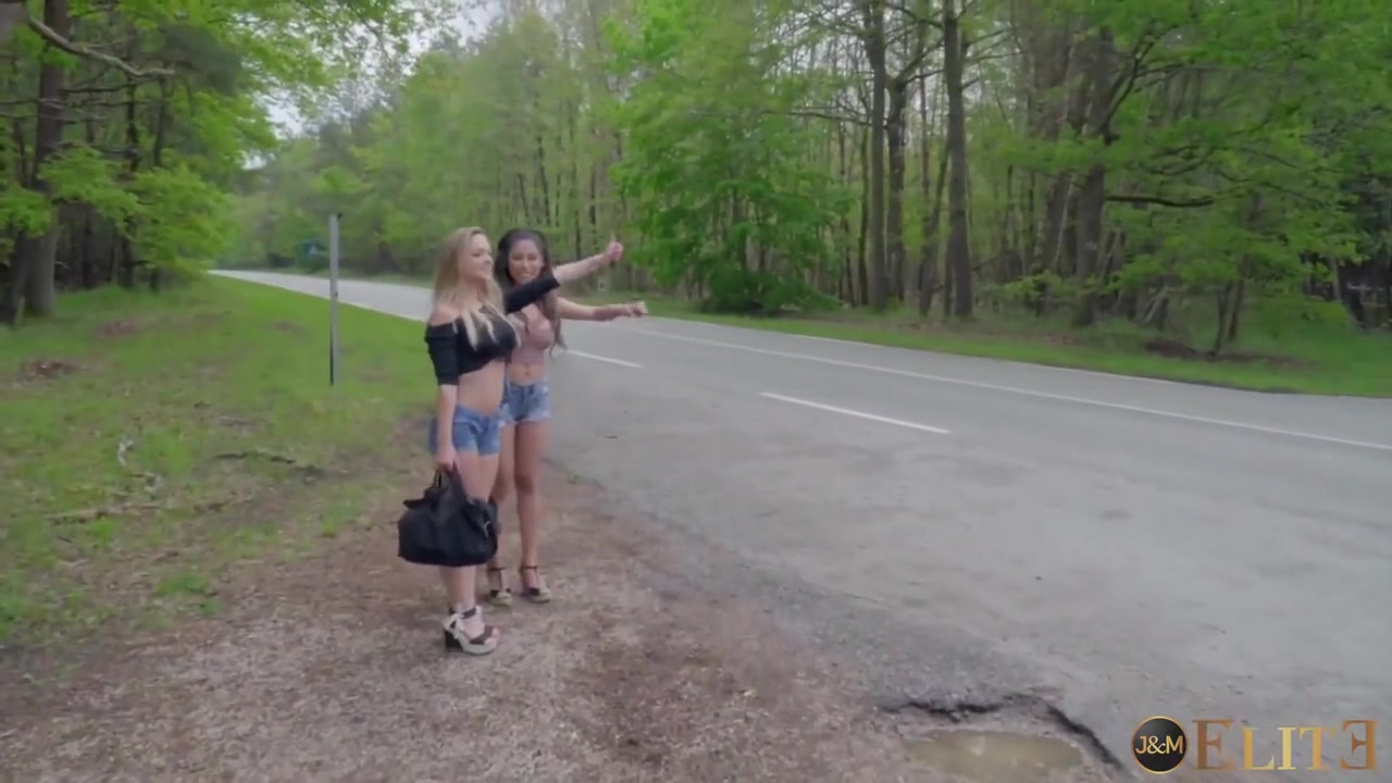 Tiffany Leiddi And Polly Pons - Horny Threesome