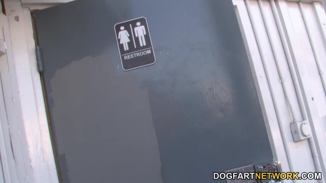 Aja Cummings Gloryhole
