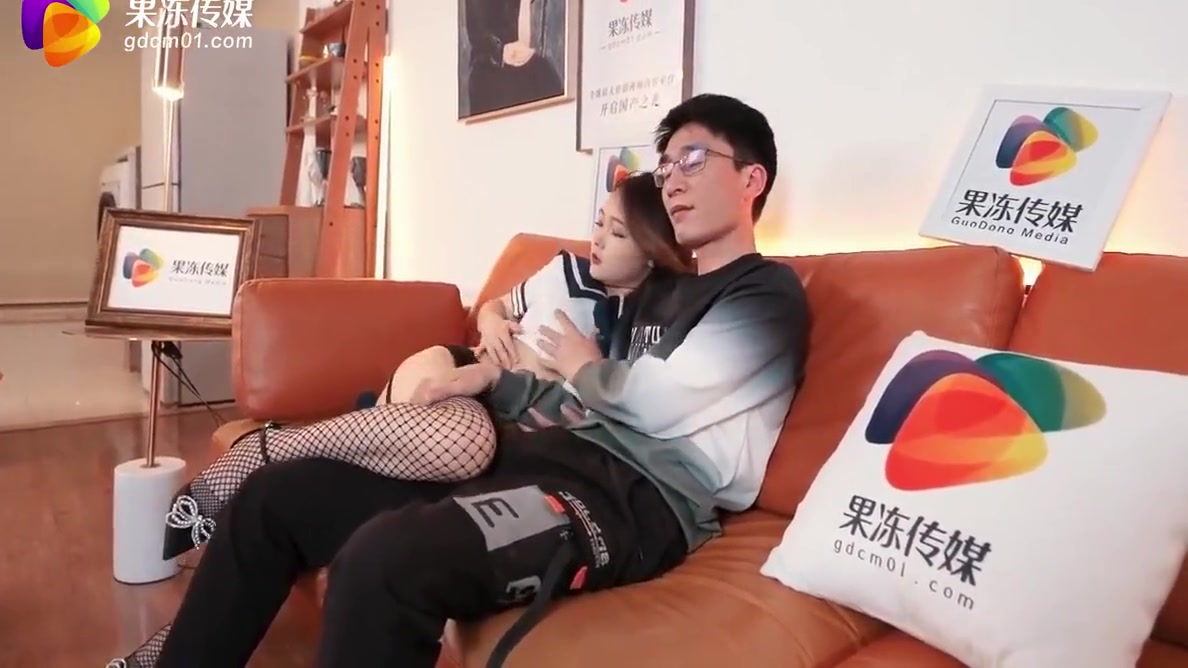 For Rent Two Young Sexy Girls Have Sex With Landlord