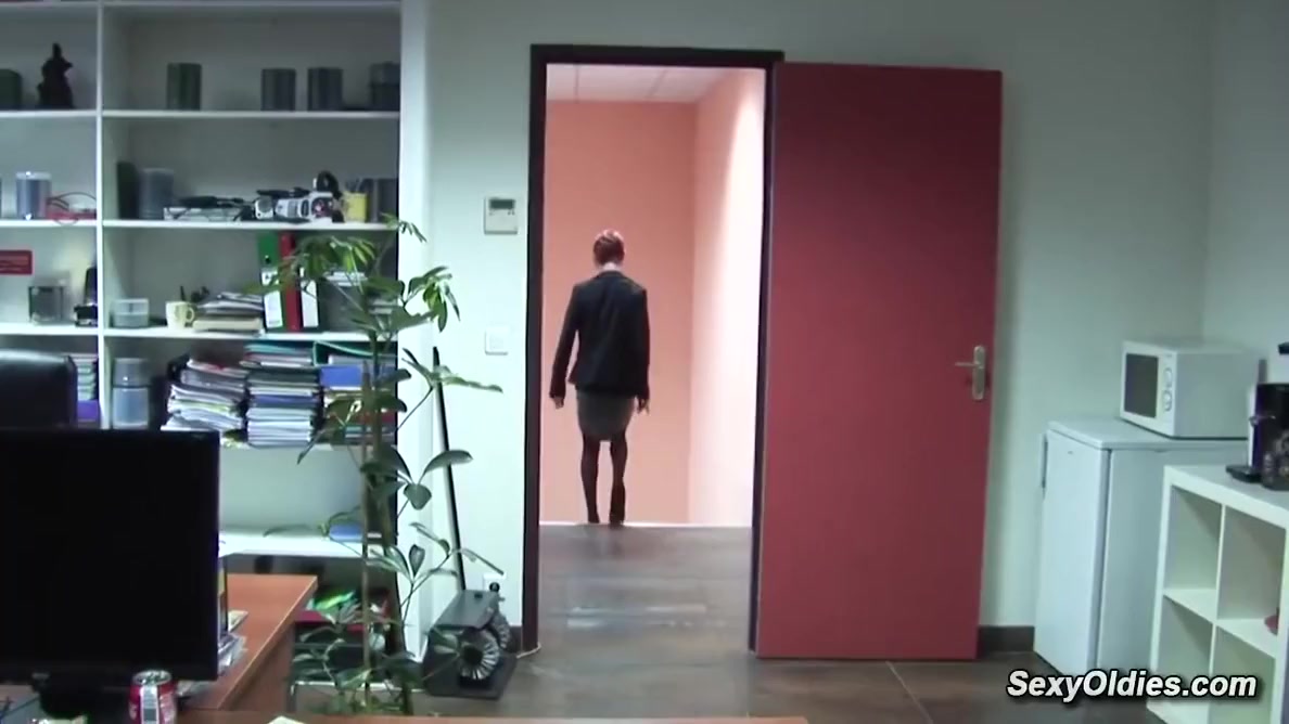 Redhead French Mature Fucked At Work With Katy Morlait