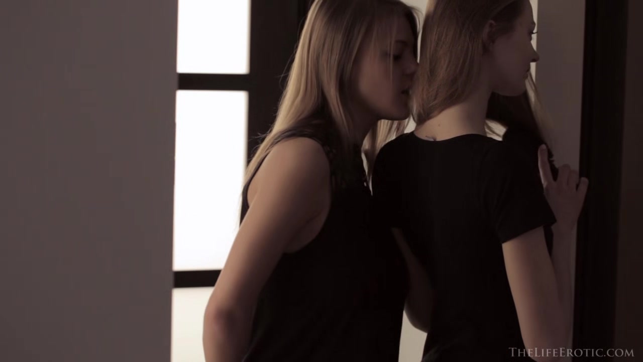 Girl - Girl 2 - Patritcy A & Viola Bailey - TheLifeErotic