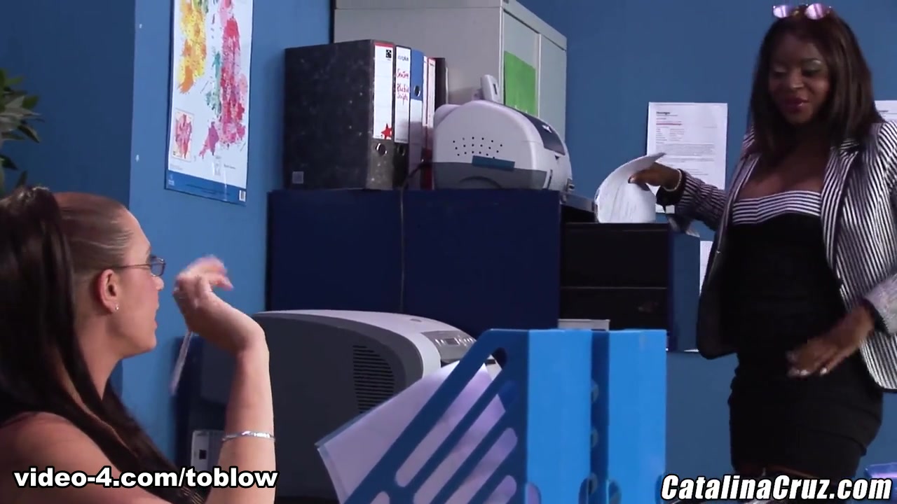 Emma Butt and Jasmine Webb - LicensedToBlow