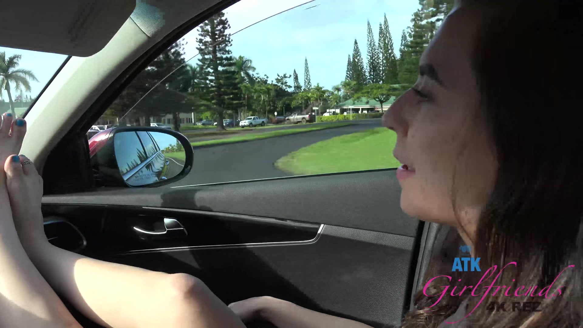 Virtual Vacation On Hawaii With Nasty Ariel Grace 8/12