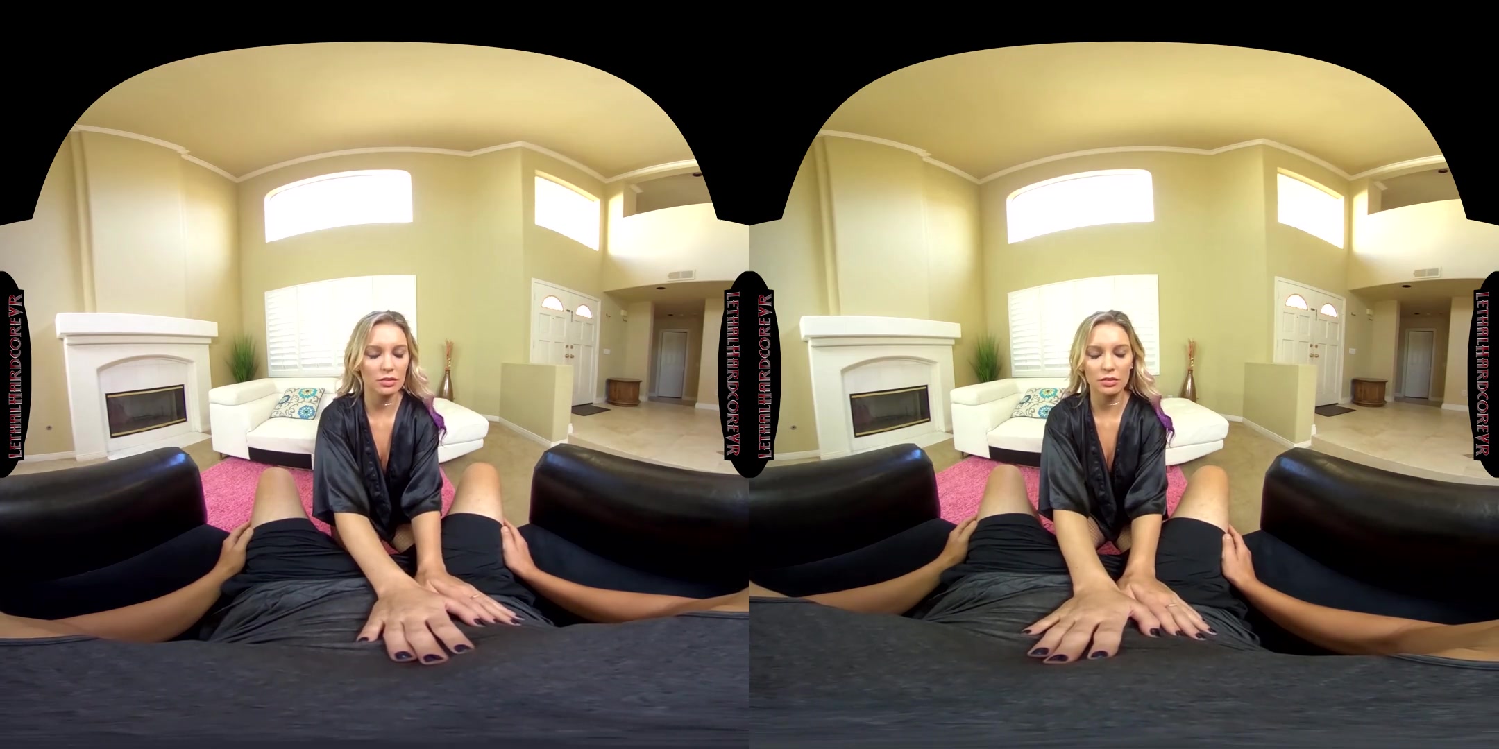 Kenzie Taylor in Cheating Housewife Kenzie Taylor Needs a New Lover - LethalHardcoreVR