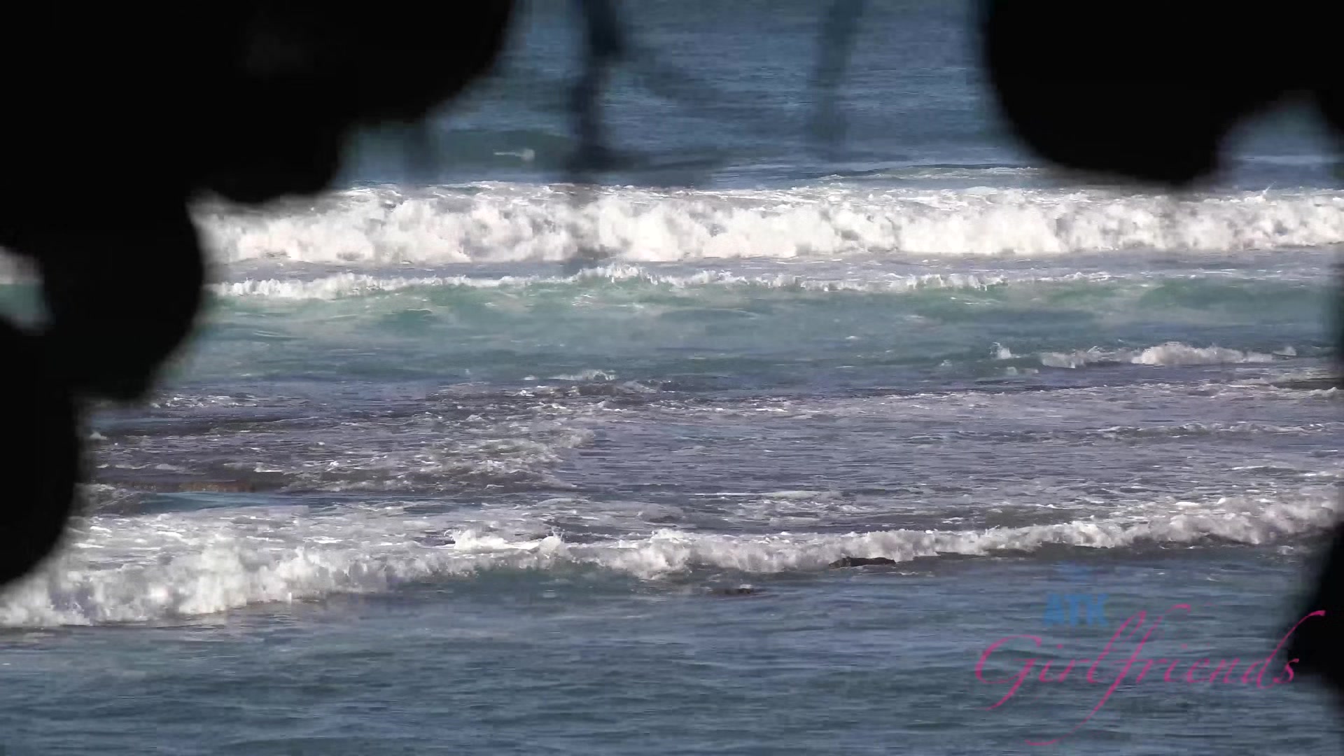 Virtual Vacation Hawaii With Violet Monroe 4/5