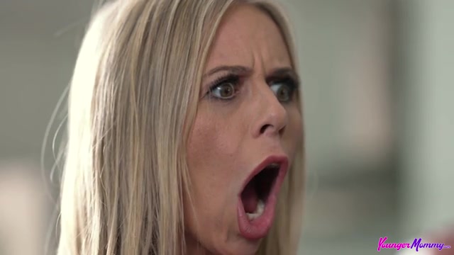Step mommies Game Plan - S1:E2 - Youngermommy