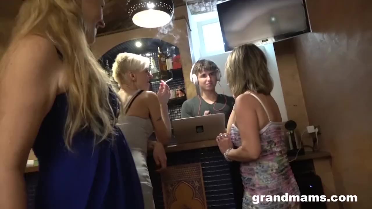 Last night a DJ saved three grannies