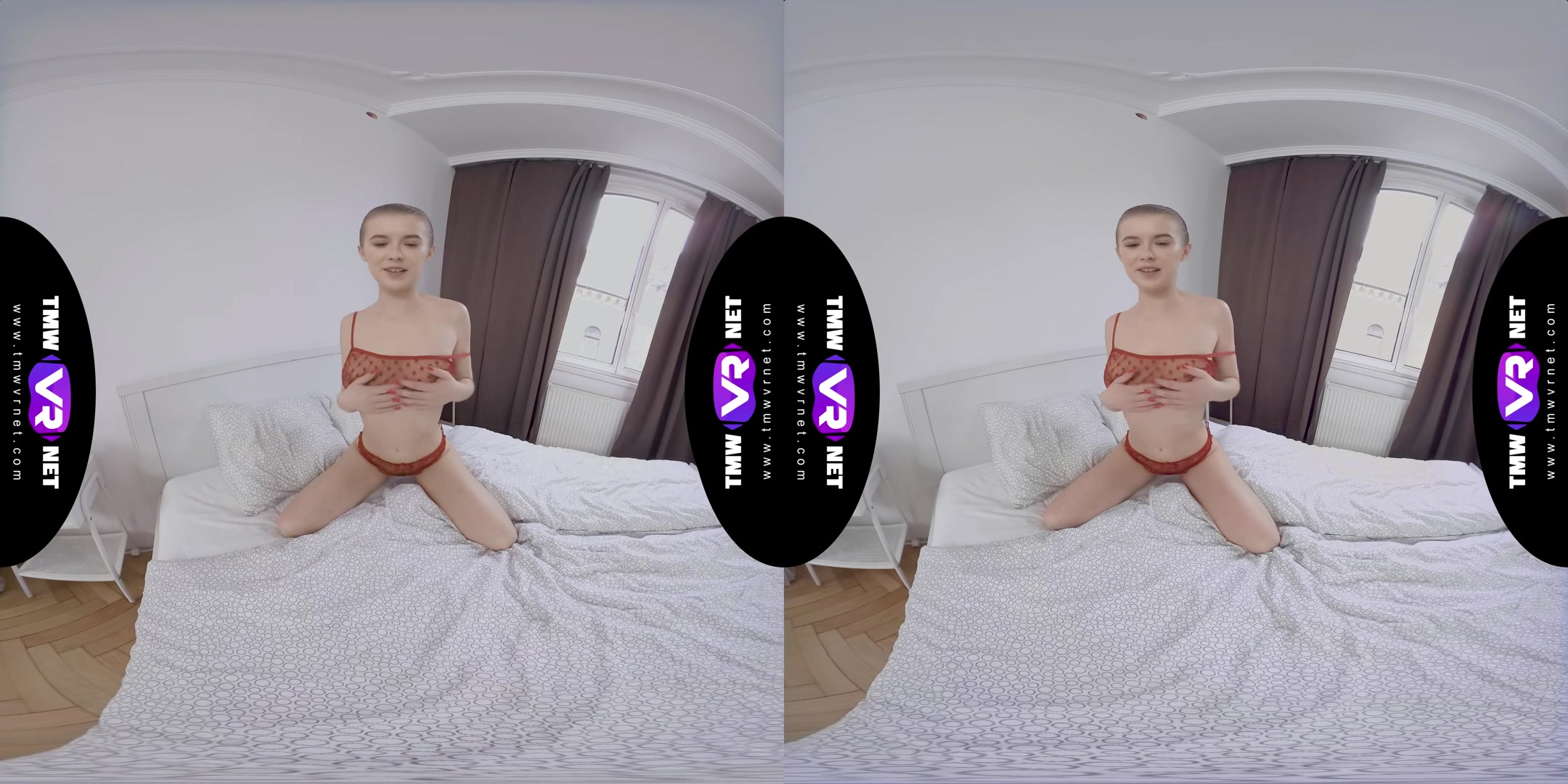 Hottie Masturbates In A New Outfit - TmwVRNet