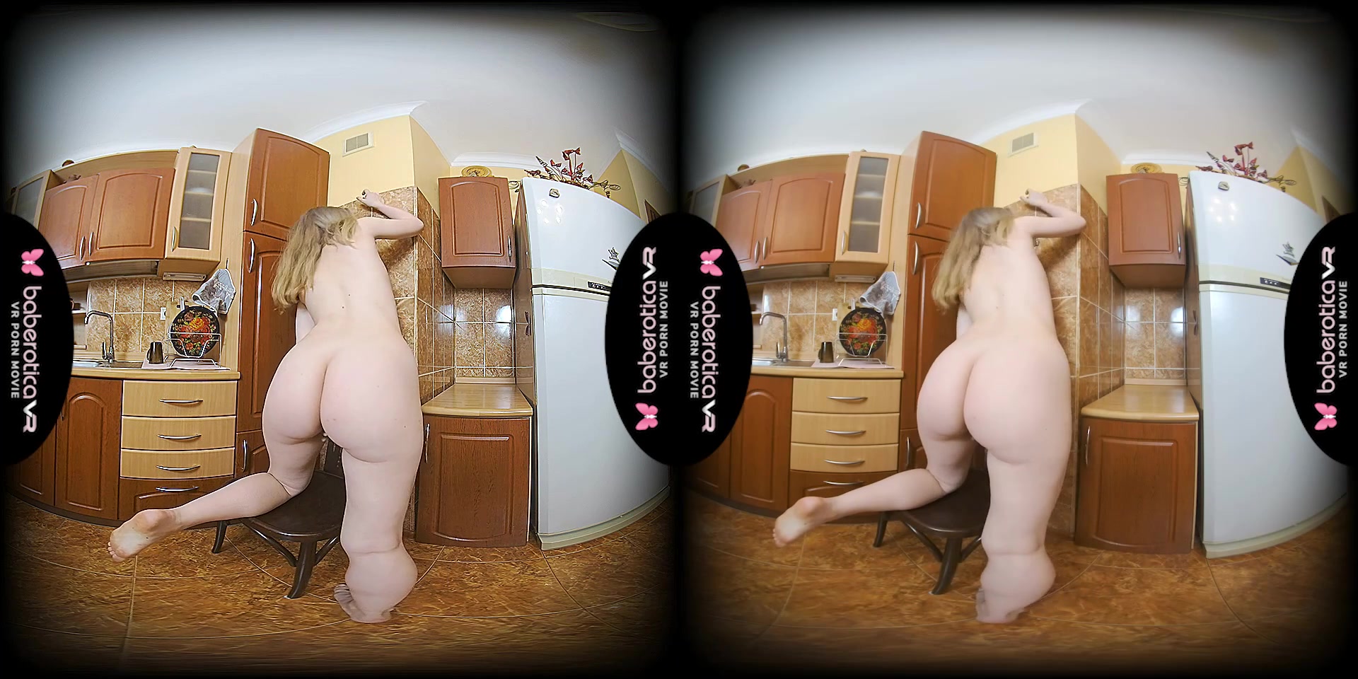 Pussy Juicy has a big meaty pussy she shows us in VR