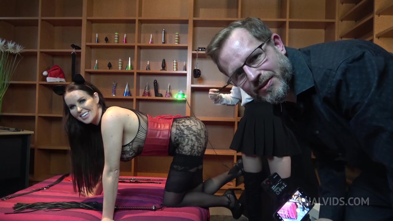 New Year's Eve Anal Orgy Jada Sparks & Cathy Crown 2nd Side Cam