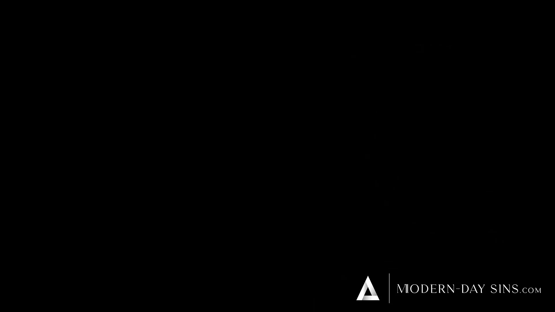 MODERN-DAY SINS - MILF Lesbian Tribs With Curious Straight Girl After Her FIRST SQUIRTING ORGASM!