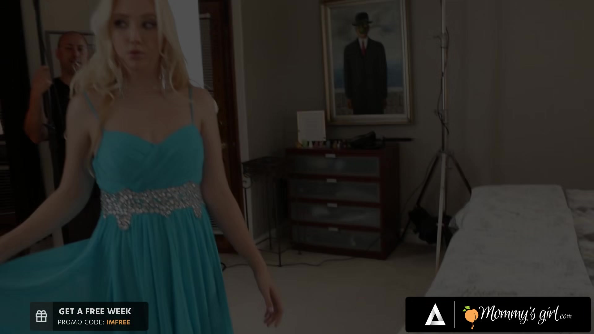 MOMMYSGIRL Hot Blonde Spends Her Prom Night With Her Dirty Stacked Stepmom BTS